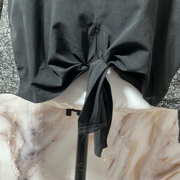 Fabletics Long Sleeve Sweatshirt Multi Texture Tie Front Black & Gray SZ M - Picture 3 of 12